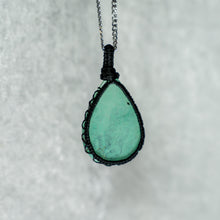 将图片加载到图库查看器，Pendentif Turquoise Himalayenne &amp; Macramé
