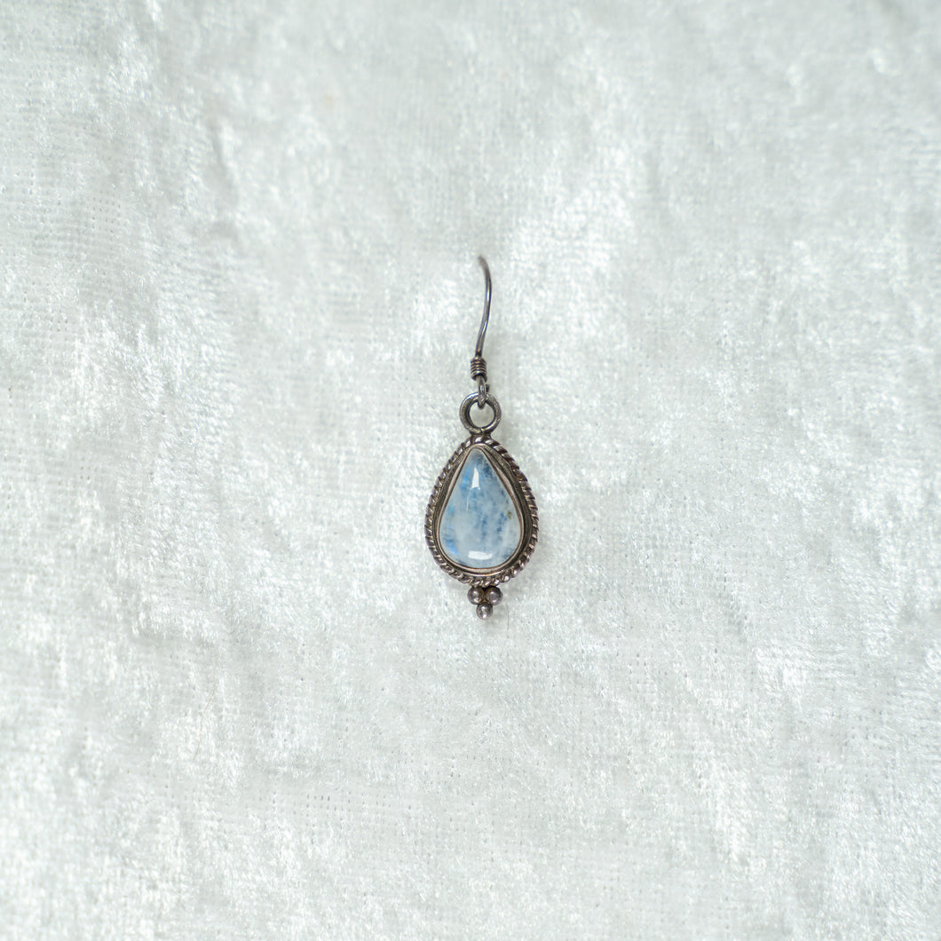 Rainbow Moonstone Silver Earring